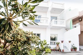Papidakis Studios