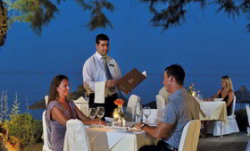 Santa Marina Beach Hotel