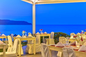 Santa Marina Beach Hotel