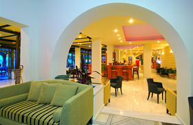 Santa Marina Beach Hotel