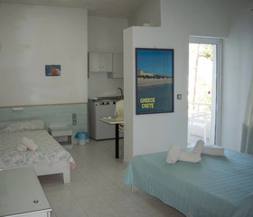 Stefanie Studios