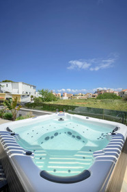 Sun Ray Beach Life Villa
