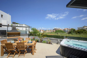 Sun Ray Beach Life Villa