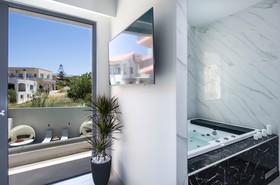 xSuites