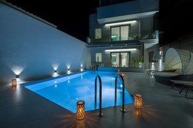 xSuites