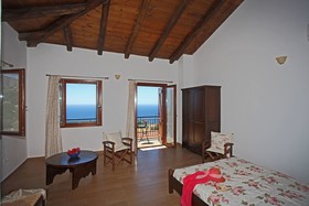 Vrachos Villas