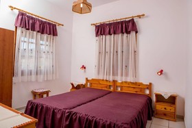 Evita Beach Apartments
