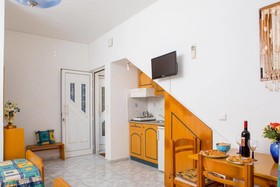 Evita Beach Apartments