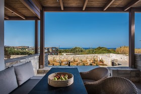Irida Hotel