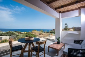 Irida Hotel