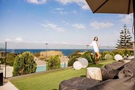 Irida Hotel