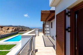 Med Luxury Villa