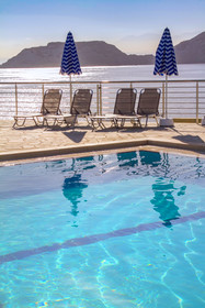 Peninsula Resort & Spa