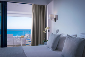 Peninsula Resort & Spa
