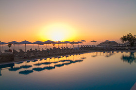 Peninsula Resort & Spa