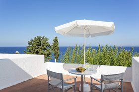 Peninsula Resort & Spa