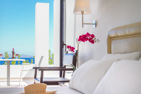 Peninsula Resort & Spa