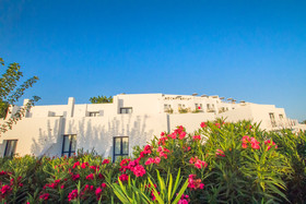 Peninsula Resort & Spa