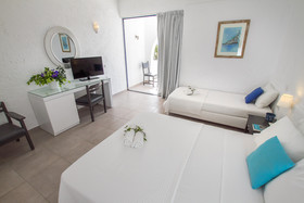 Peninsula Resort & Spa
