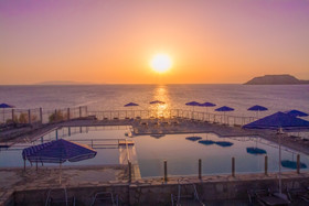 Peninsula Resort & Spa