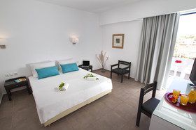 Peninsula Resort & Spa