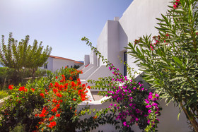Peninsula Resort & Spa