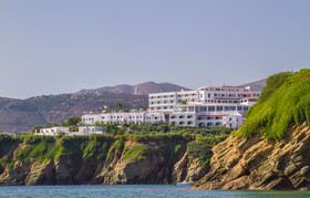 Peninsula Resort & Spa