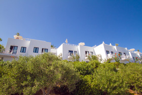 Peninsula Resort & Spa