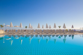 Peninsula Resort & Spa