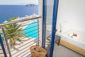 Peninsula Resort & Spa
