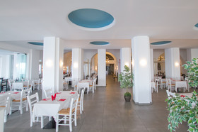 Peninsula Resort & Spa