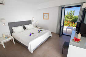 Peninsula Resort & Spa