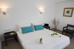 Peninsula Resort & Spa