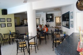 Renia Hotel
