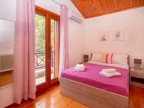 Villa Aura Pine