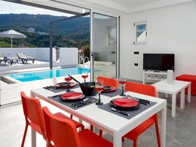 Villa Paradiso IV