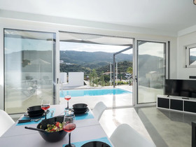 Villa Paradiso IV