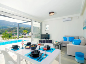 Villa Paradiso IV