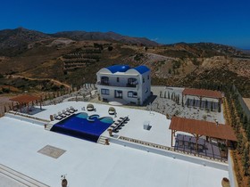 Wine Dark Sea Villa Santorini