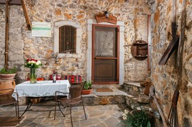 Vasilikata Guesthouse