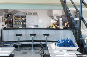 Alantha Apartments