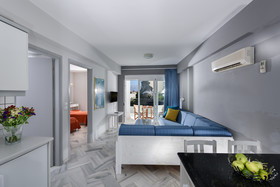 Alantha Apartments