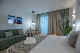 Ammos Lux Apartments