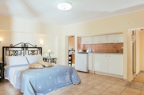 Ammoudara Beach Hotel Apartments