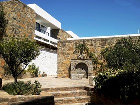 Ariadne Beach