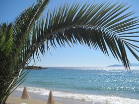 Faedra Beach Resort