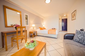 Faedra Beach Resort