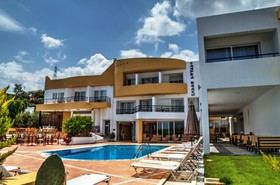 Faedra Beach Resort