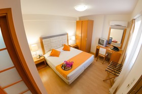 Faedra Beach Resort