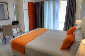 Faedra Beach Resort
